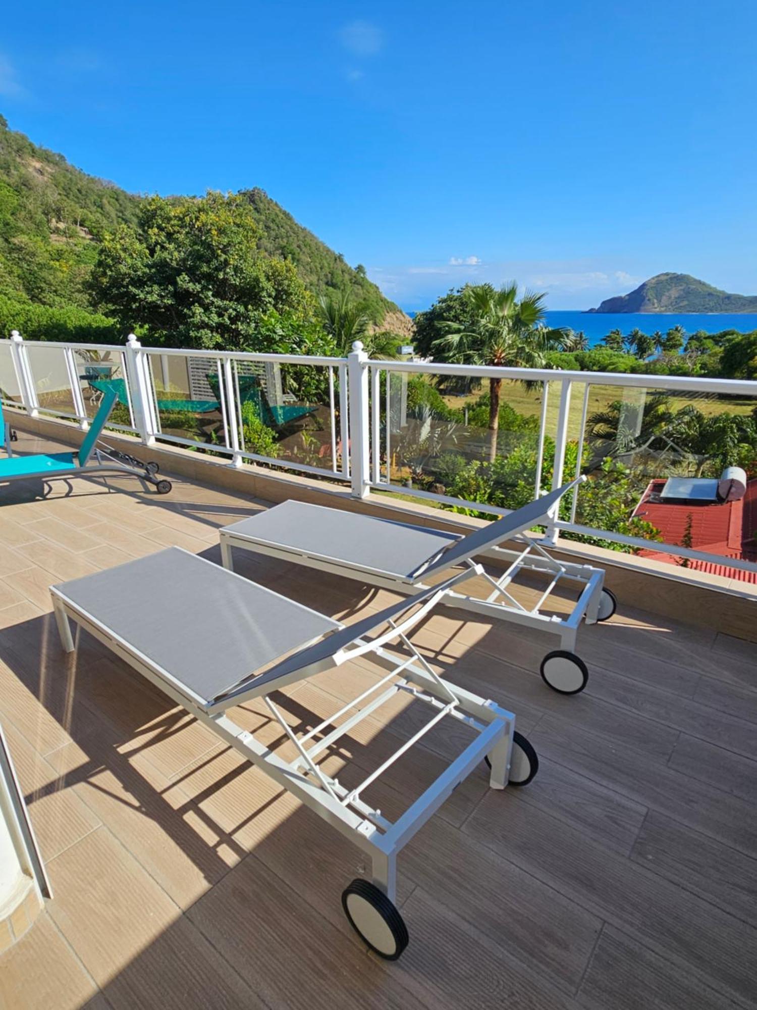 Villa Celyote - Haut De Villa, Vue Mer, A 150M De La Plage Anse Figuier Terre-De-Haut Extérieur photo